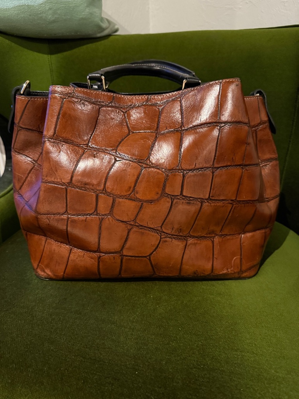 Dooney & Bourke Denison Large Barlow Croc-Embossed Bag - Picture 2 of 10
